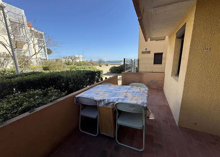 Aig 52 - En Rez-de-chaussee - De La - - 4 Personnes